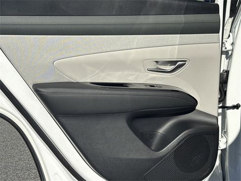 New 2026 Hyundai Tucson Limited image 22