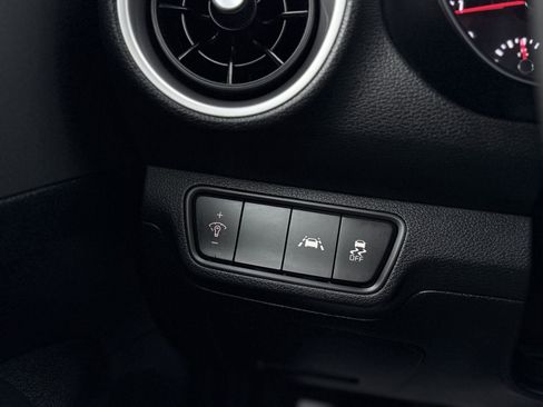 Used 2019 Kia Forte Sedan image 16