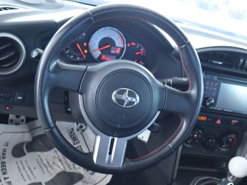 Used 2013 Scion FR-S image 16