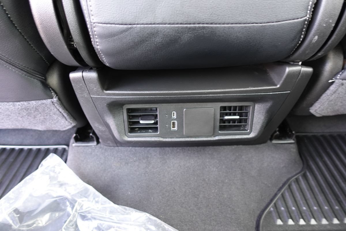 Used 2024 Chevrolet Silverado 1500 Custom w/ LPO, Dark Essentials Package AWD/4WD image 38