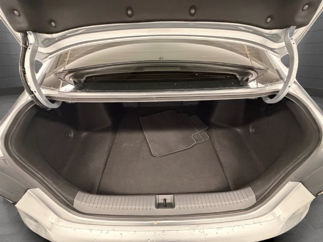 Certified 2025 Honda Accord SE image 20