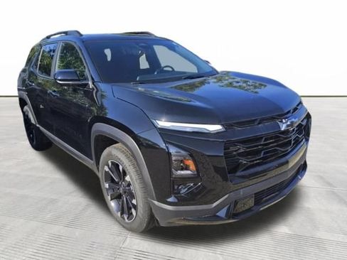Used 2025 Chevrolet Equinox RS w/ Safety and Technology Package AWD/4WD image 3