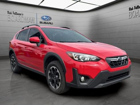 Used 2021 Subaru Crosstrek 2.0i Premium AWD/4WD image 2