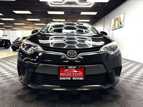 Used 2016 Toyota Corolla LE FWD image 3