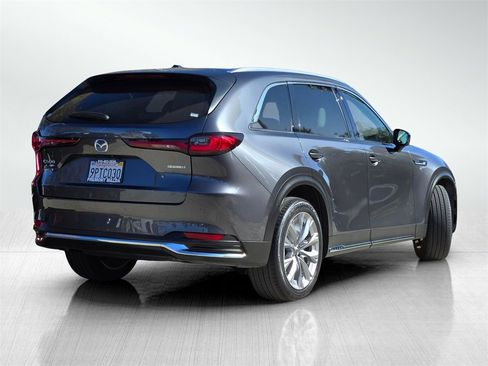 Certified 2025 MAZDA CX-90 3.3 Turbo w/ Premium Plus Pkg image 4
