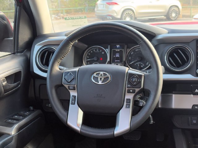 Used 2022 Toyota Tacoma SR5 RWD image 25