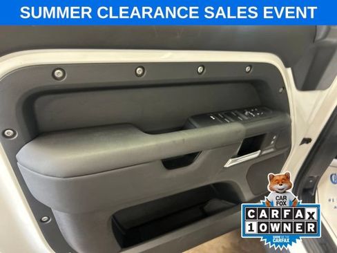 Used 2025 Land Rover Defender 110 S AWD/4WD image 11