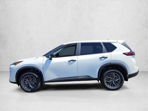 New 2026 Nissan Rogue S FWD image 5