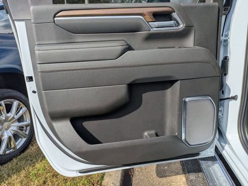 New 2026 Chevrolet Silverado 2500 High Country w/ High Country Premium Package image 26