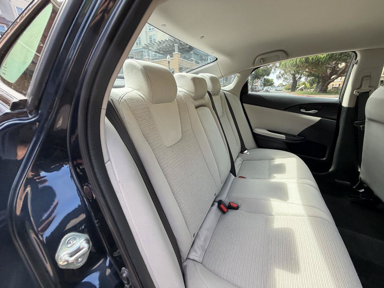 Used 2019 Honda Insight EX image 39
