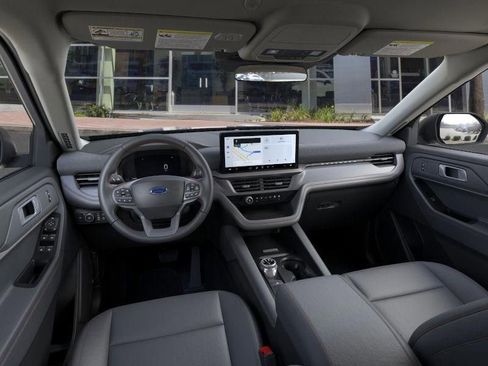 New 2025 Ford Explorer Active w/ Active Comfort Package image 9