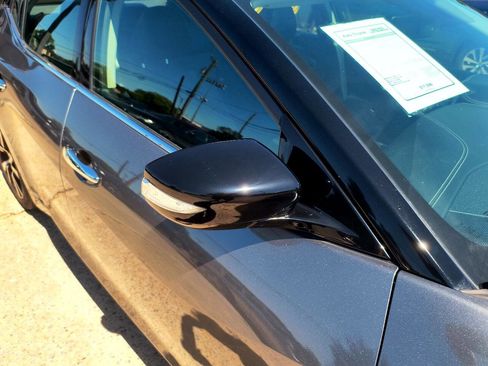 Used 2018 Nissan Maxima 3.5 SV image 28