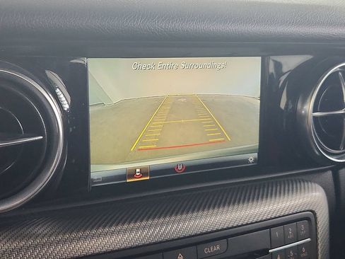 Used 2017 Mercedes-Benz SLC 43 AMG image 15