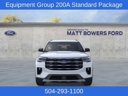 New 2026 Ford Explorer Active RWD image 8