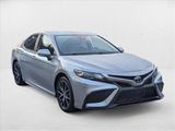 Used 2024 Toyota Camry SE image 3