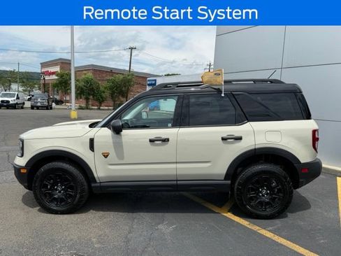 Certified 2025 Ford Bronco Sport Badlands AWD/4WD image 4