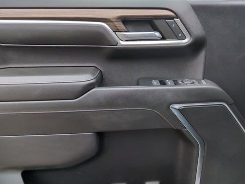 Certified 2022 Chevrolet Silverado 1500 LT AWD/4WD image 21