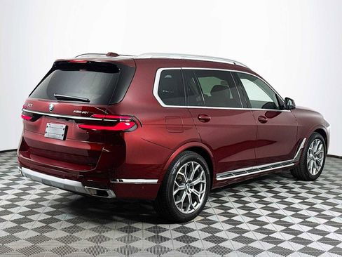 Used 2025 BMW X7 xDrive40i image 12