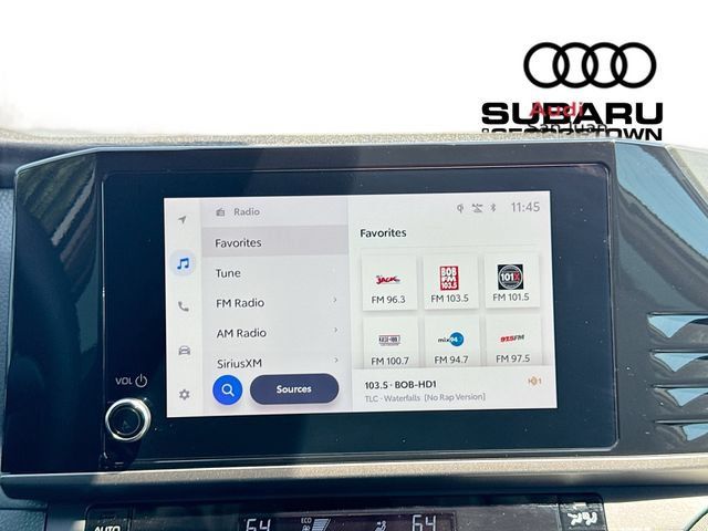 Used 2025 Toyota Camry LE FWD image 17