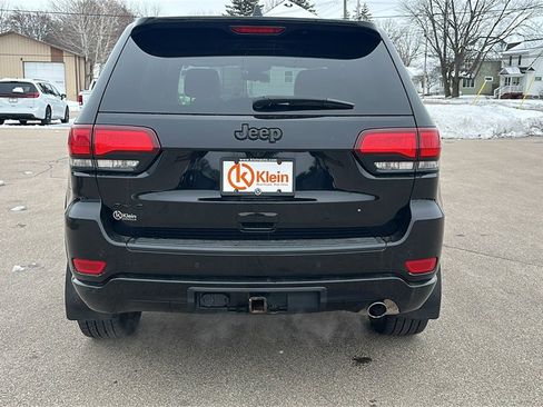 Used 2021 Jeep Grand Cherokee Laredo X image 7