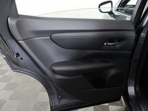 Used 2023 Nissan Ariya FWD image 24