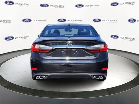 Used 2016 Lexus ES 350 image 4