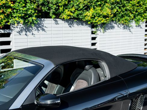 Used 2014 Audi R8 V8 image 45