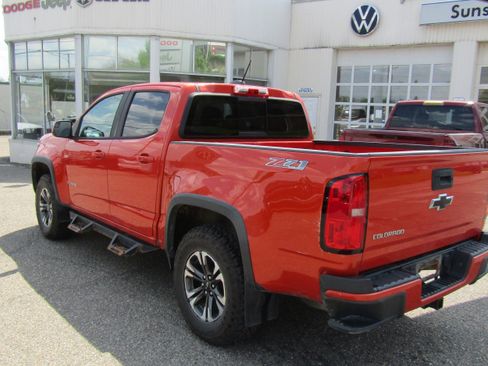 Used 2016 Chevrolet Colorado Z71 AWD/4WD image 2