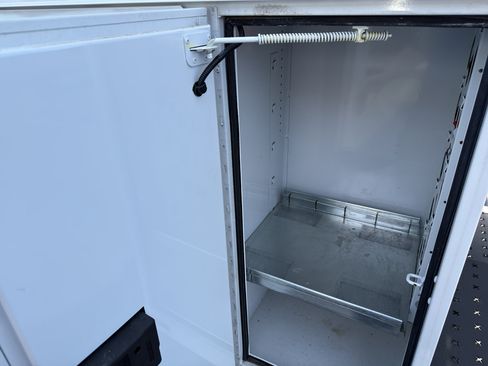 Used 2024 Ford E-350 and Econoline 350 Super Duty w/ Power Windows & Locks Group RWD image 29
