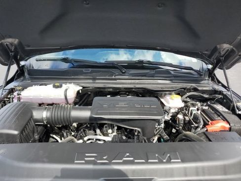 Used 2026 RAM 1500 Express AWD/4WD image 11