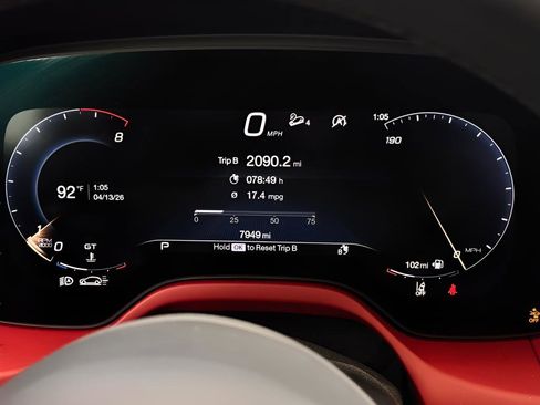 Used 2024 Maserati Grecale Trofeo image 17