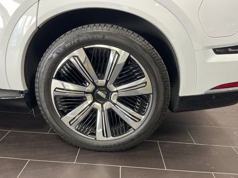 Used 2025 Cadillac Escalade IQ Luxury 1 image 20