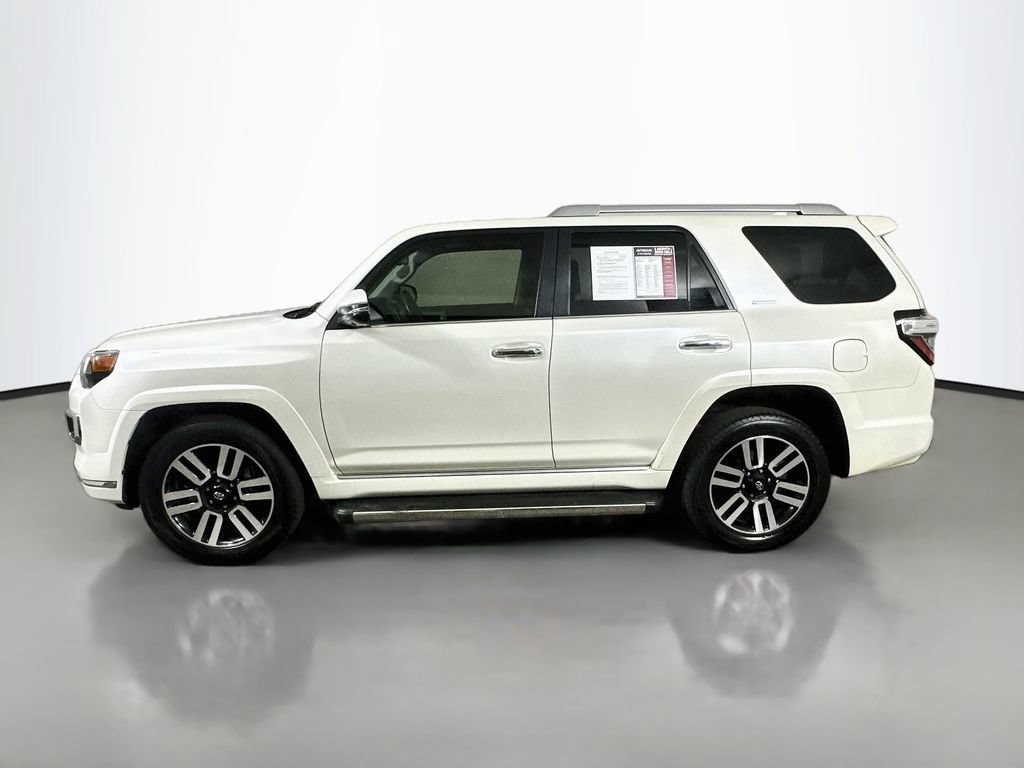 Used 2022 Toyota 4Runner Limited AWD/4WD image 5
