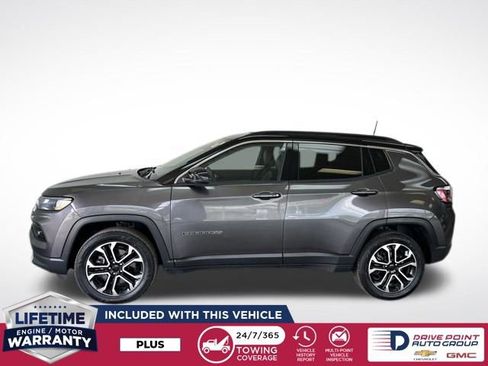 Used 2023 Jeep Compass Limited AWD/4WD image 5