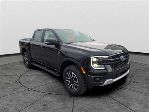 New 2025 Ford Ranger Lariat w/ FX4 Off-Road Package image 2