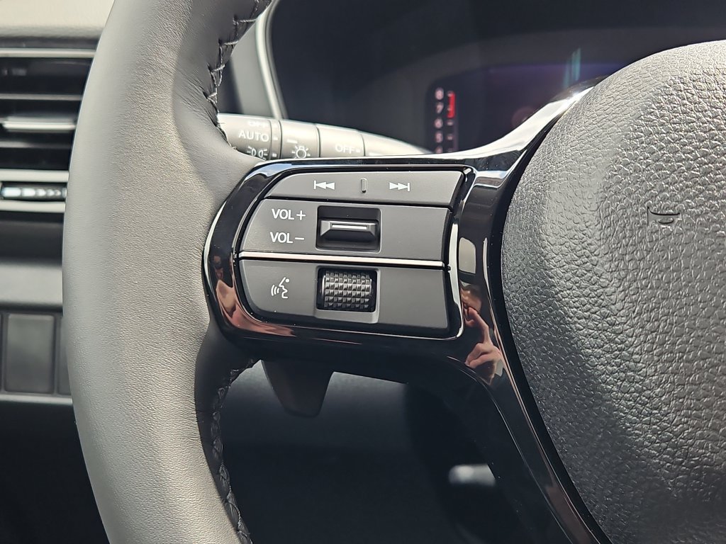 New 2026 Honda Pilot Touring image 19