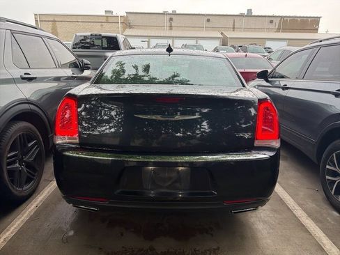 Used 2016 Chrysler 300 Limited AWD/4WD image 6