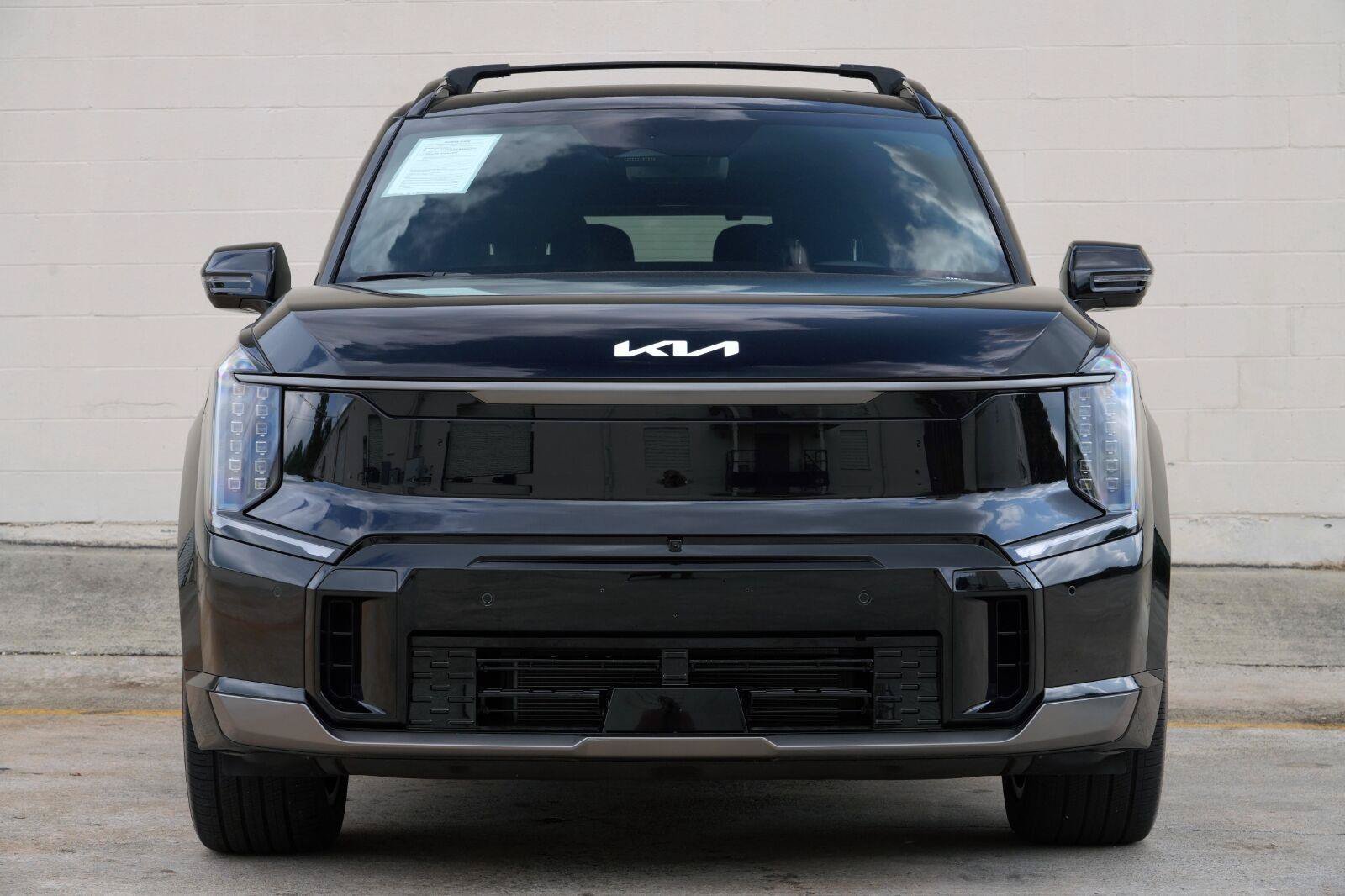 Used 2026 Kia EV9 GT-Line AWD/4WD image 9