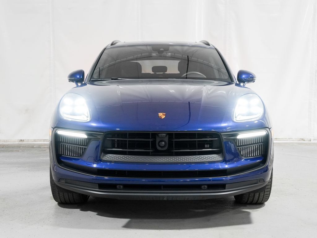 Used 2023 Porsche Macan S AWD/4WD image 5