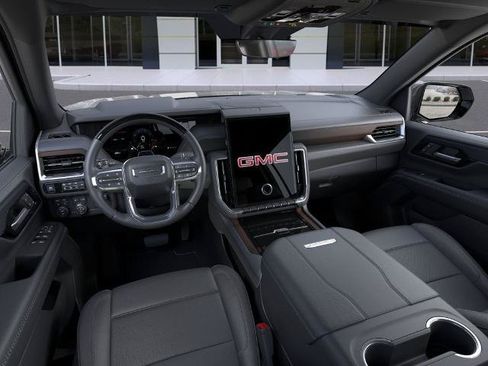 New 2026 GMC Yukon XL Denali w/ Denali Reserve Package AWD/4WD image 15