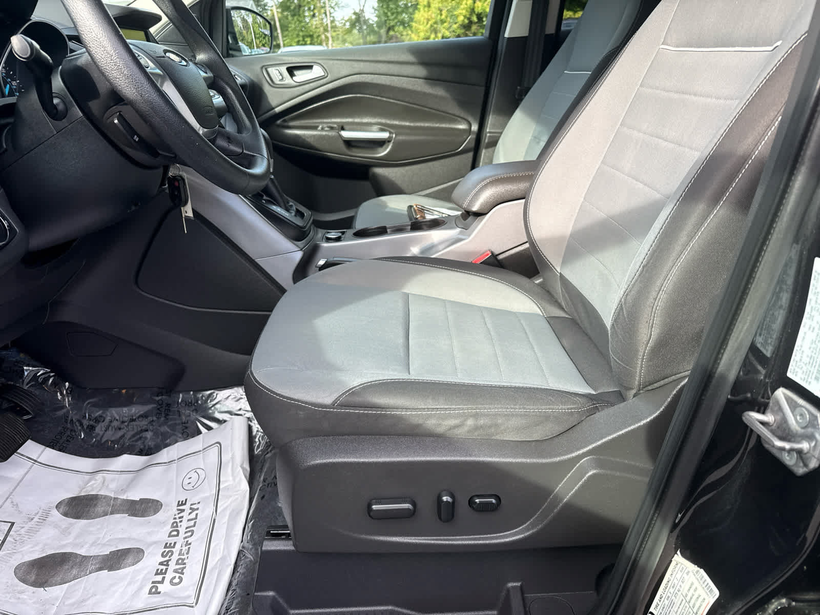 Used 2014 Ford Escape SE w/ Equipment Group 201A AWD/4WD image 11