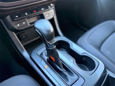 Used 2022 GMC Canyon AT4 w/ Trailering Package image 12