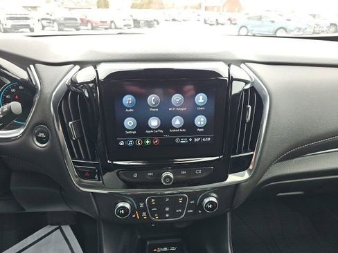 Used 2023 Chevrolet Traverse LT w/ LPO, Floor Liner Package image 17