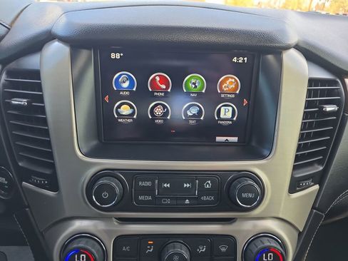 Used 2015 GMC Yukon Denali w/ Open Road Package image 19