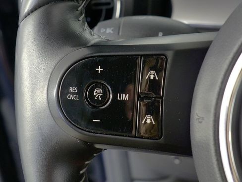 Used 2022 MINI Cooper SE image 29