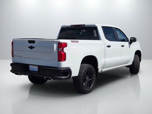 Used 2023 Chevrolet Silverado 1500 LT Trail Boss w/ LT Trail Boss Premium Package image 4