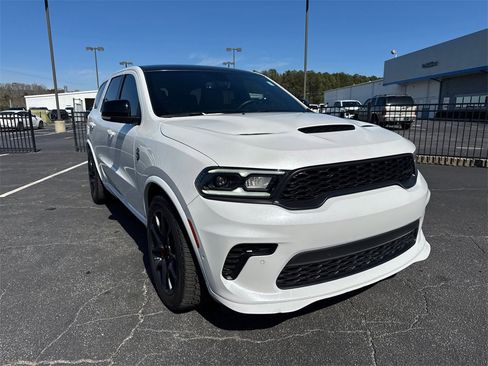 Used 2021 Dodge Durango SRT Hellcat w/ Premium Interior Group image 4