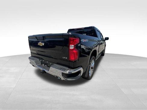 Used 2022 Chevrolet Silverado 1500 LTZ w/ Safety Package II AWD/4WD image 4