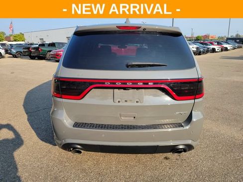 Used 2020 Dodge Durango SRT w/ Premium Interior Group AWD/4WD image 4