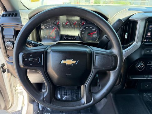 Used 2019 Chevrolet Silverado 1500 W/T w/ WT Convenience Package RWD image 18